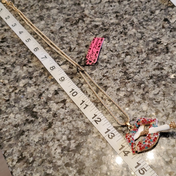 Betsey Johnson lipstick - Picture 5 of 7